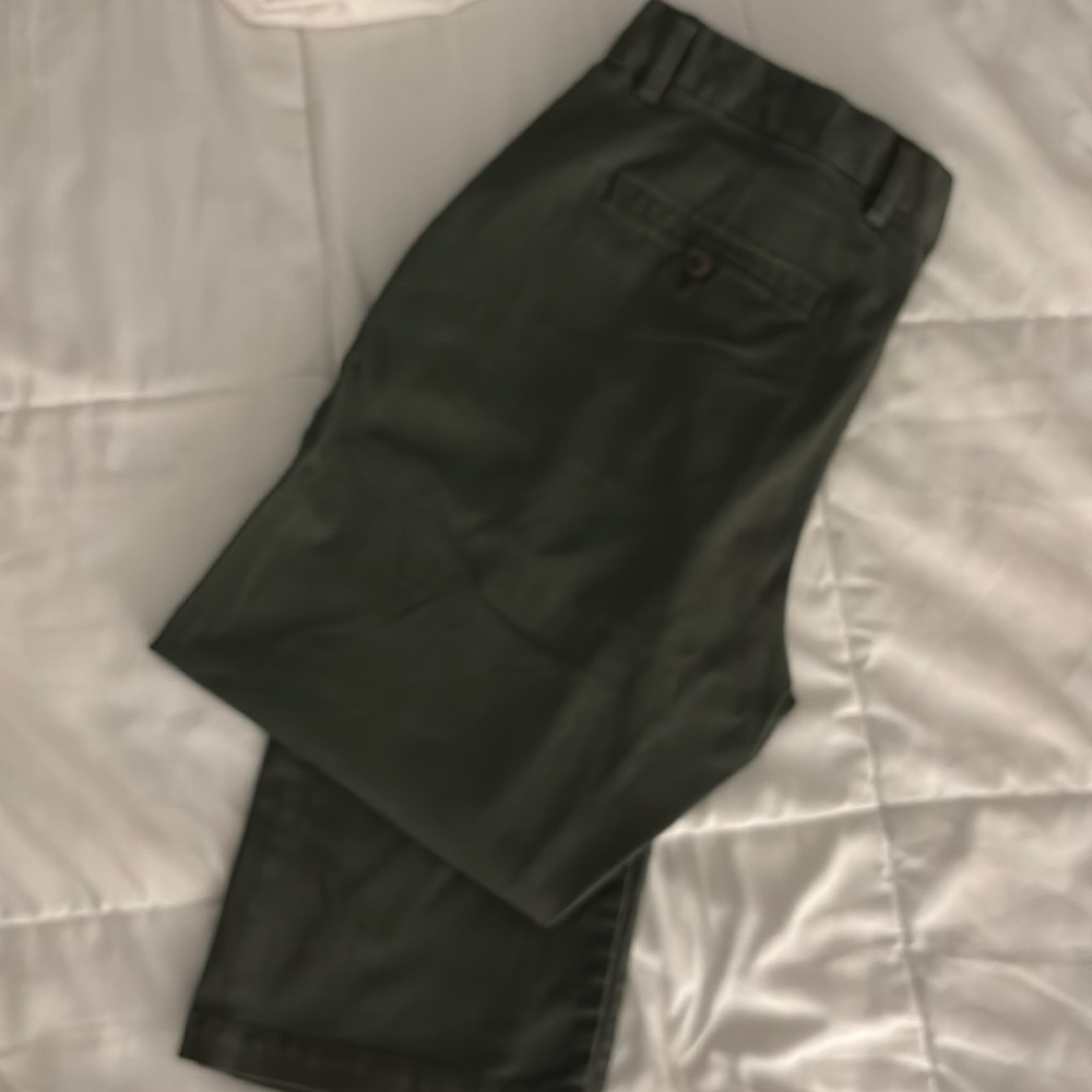 One pair of khaki pants. 32Wx30L